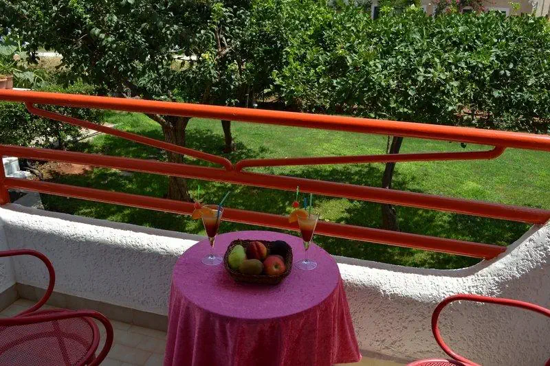 HOTEL ALTIS HOTEL