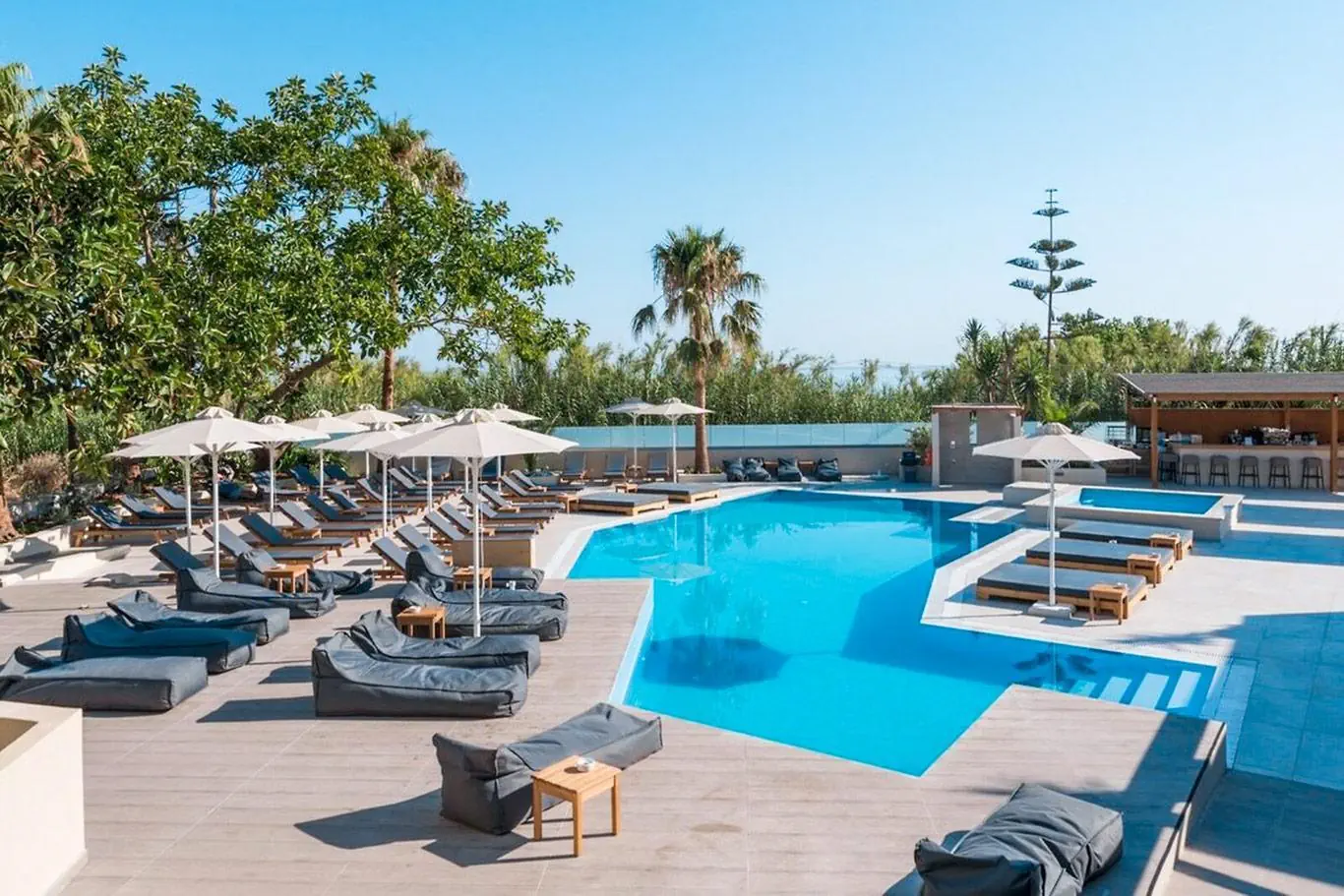 HOTEL IMPERIAL PALACE
