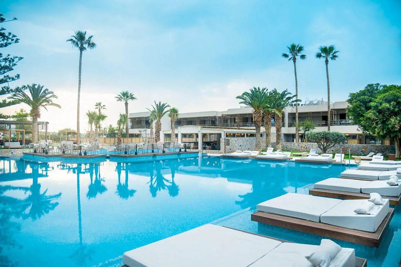 KING MINOS RETREAT RESORT & SPA
