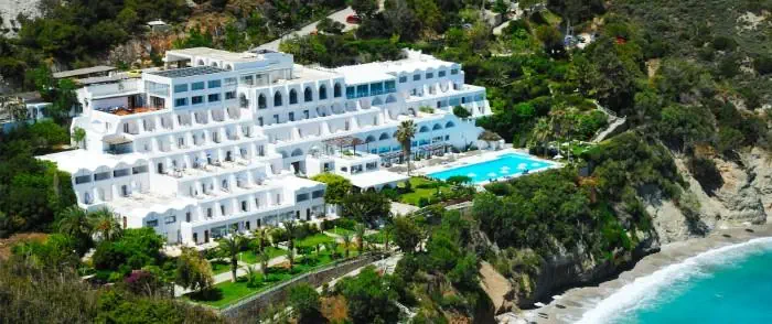ISTRON BAY HOTEL