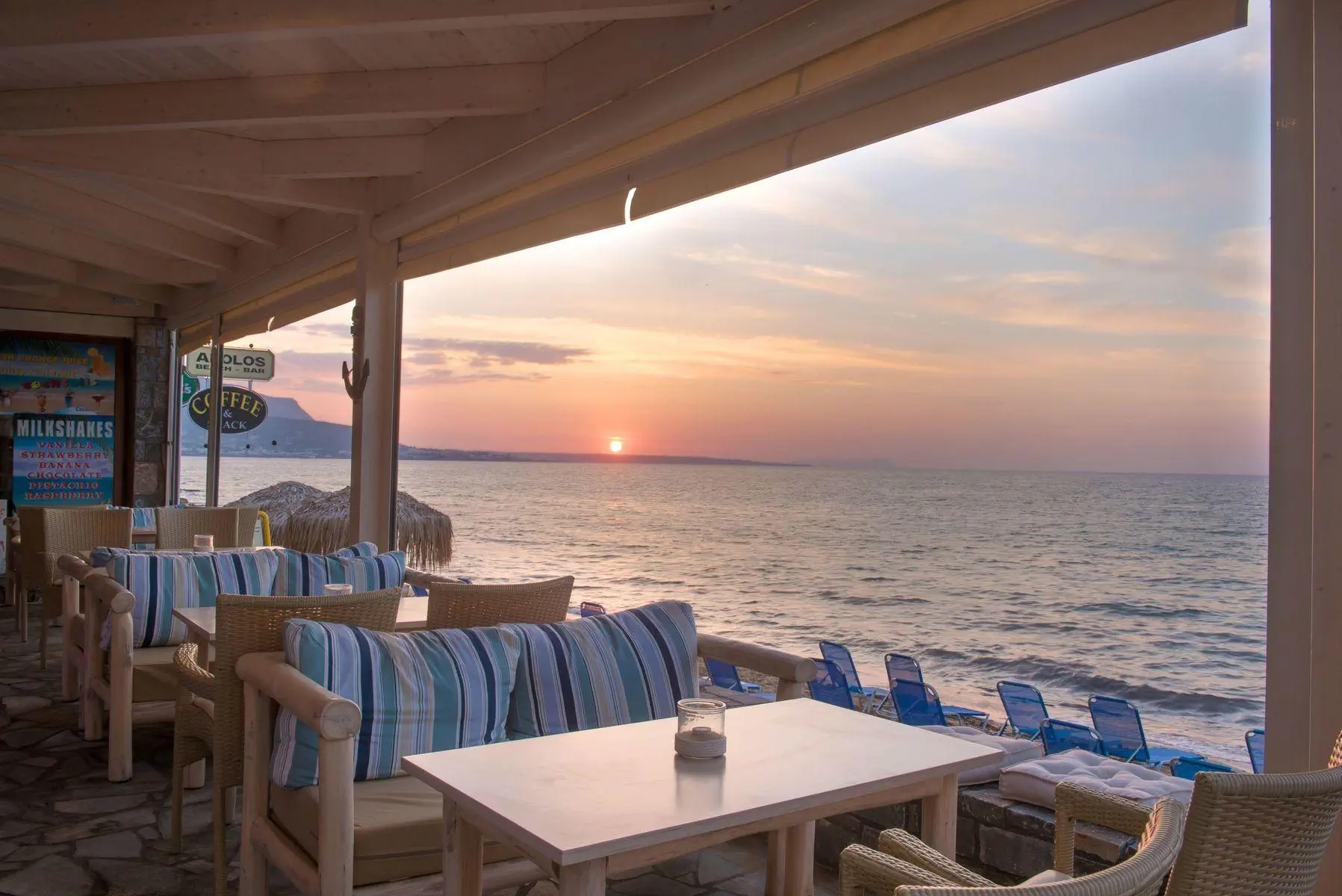 HOTEL Aeolos Beach
