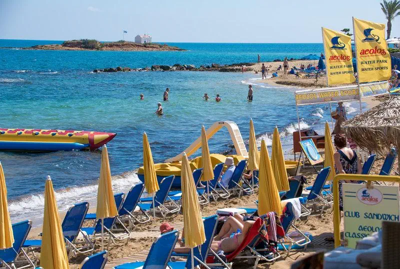 HOTEL Aeolos Beach