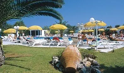 HOTEL HAPPY DAYS ADULTS ONLY