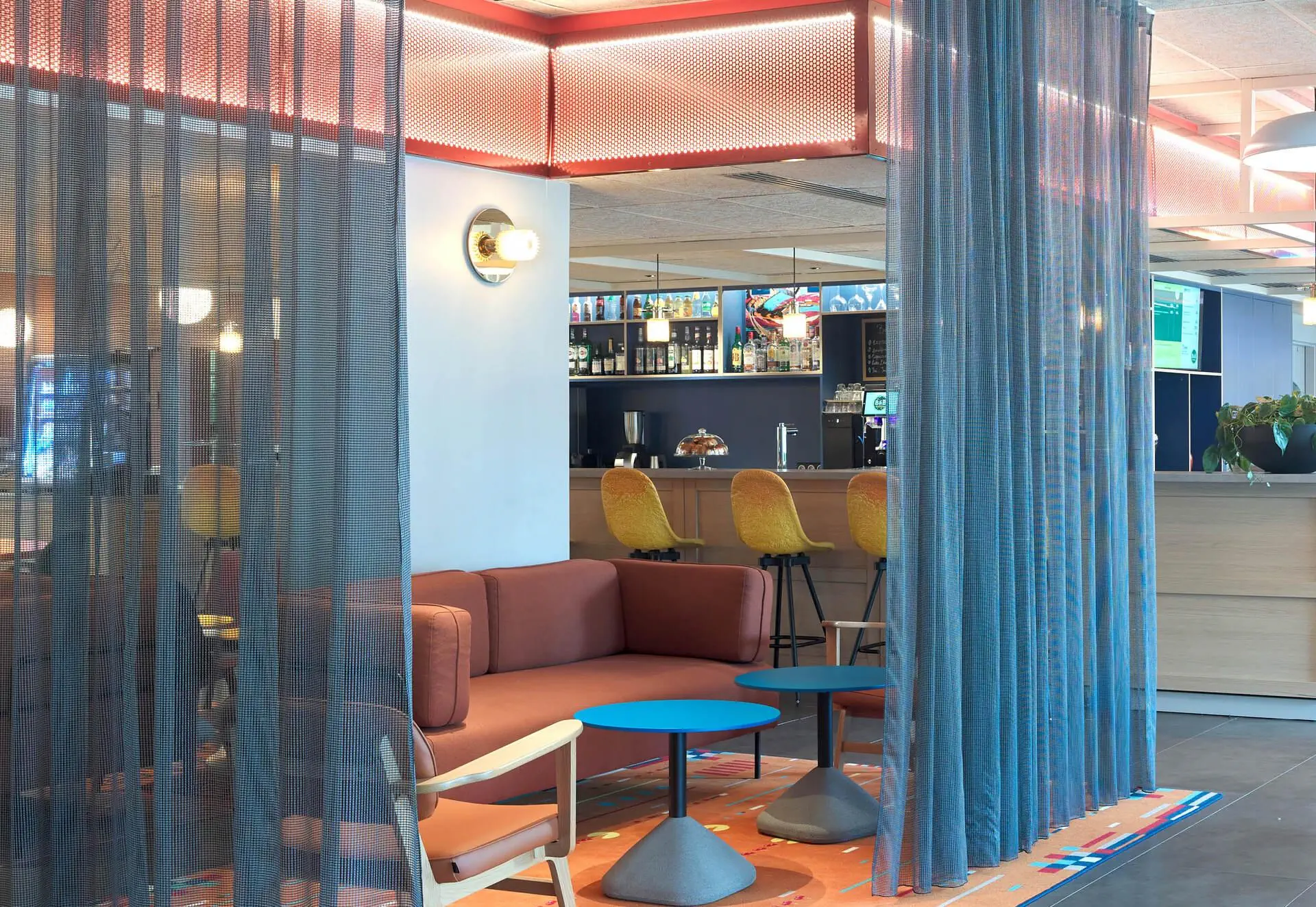 HOTEL B&B Hotel Paris 17 Batignolles