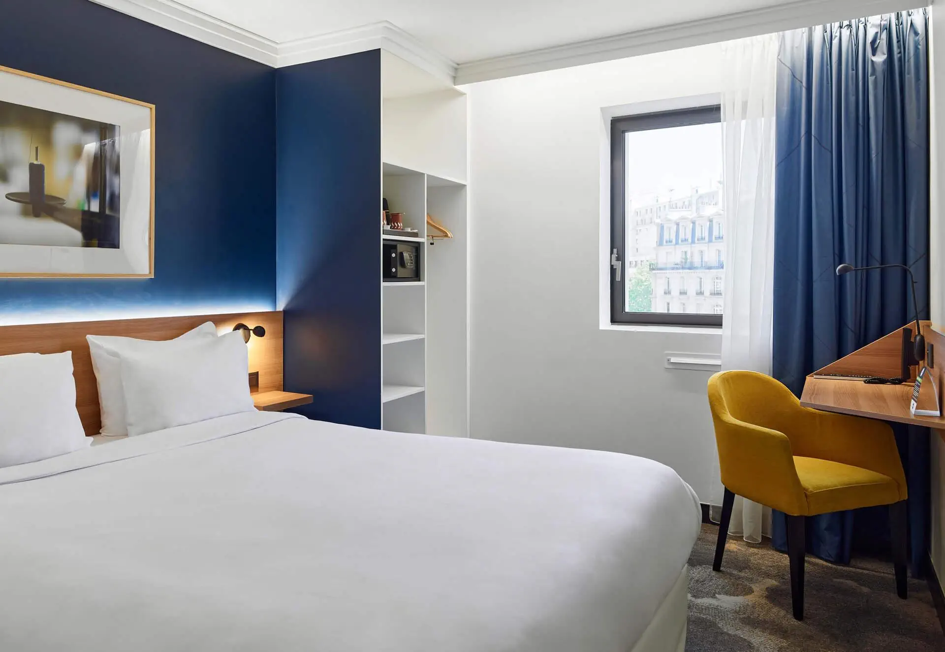 HOTEL B&B Hotel Paris 17 Batignolles