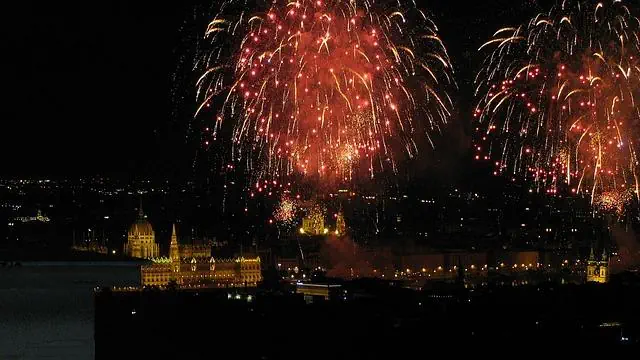 Budapeszt - Jarmark Świąteczny - zdjęcie 3