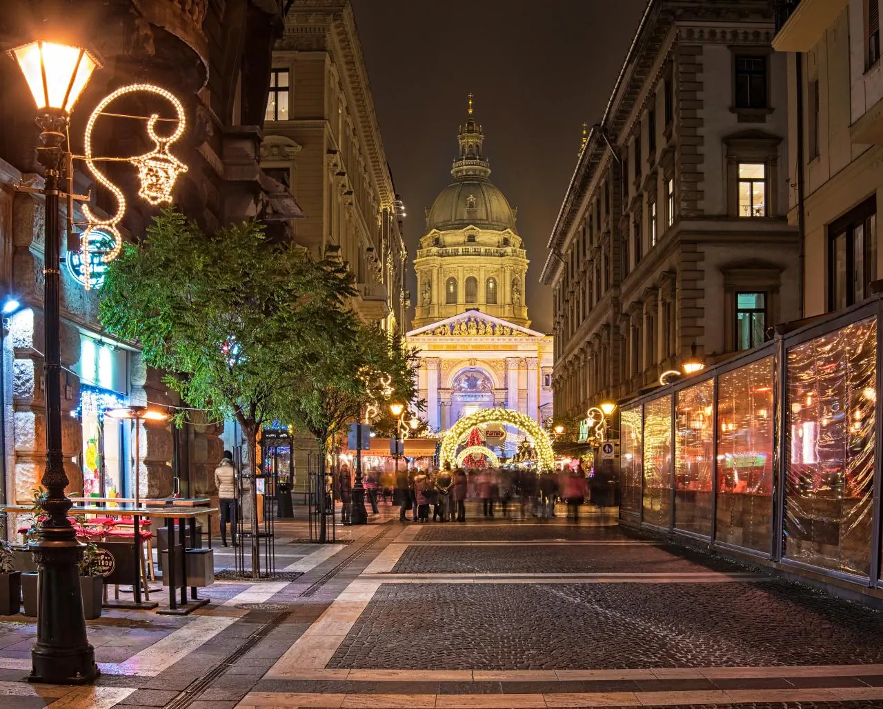Budapeszt na Nowy Rok - magia Dunaju i sylwestrowa atmosfera - zdjęcie 3