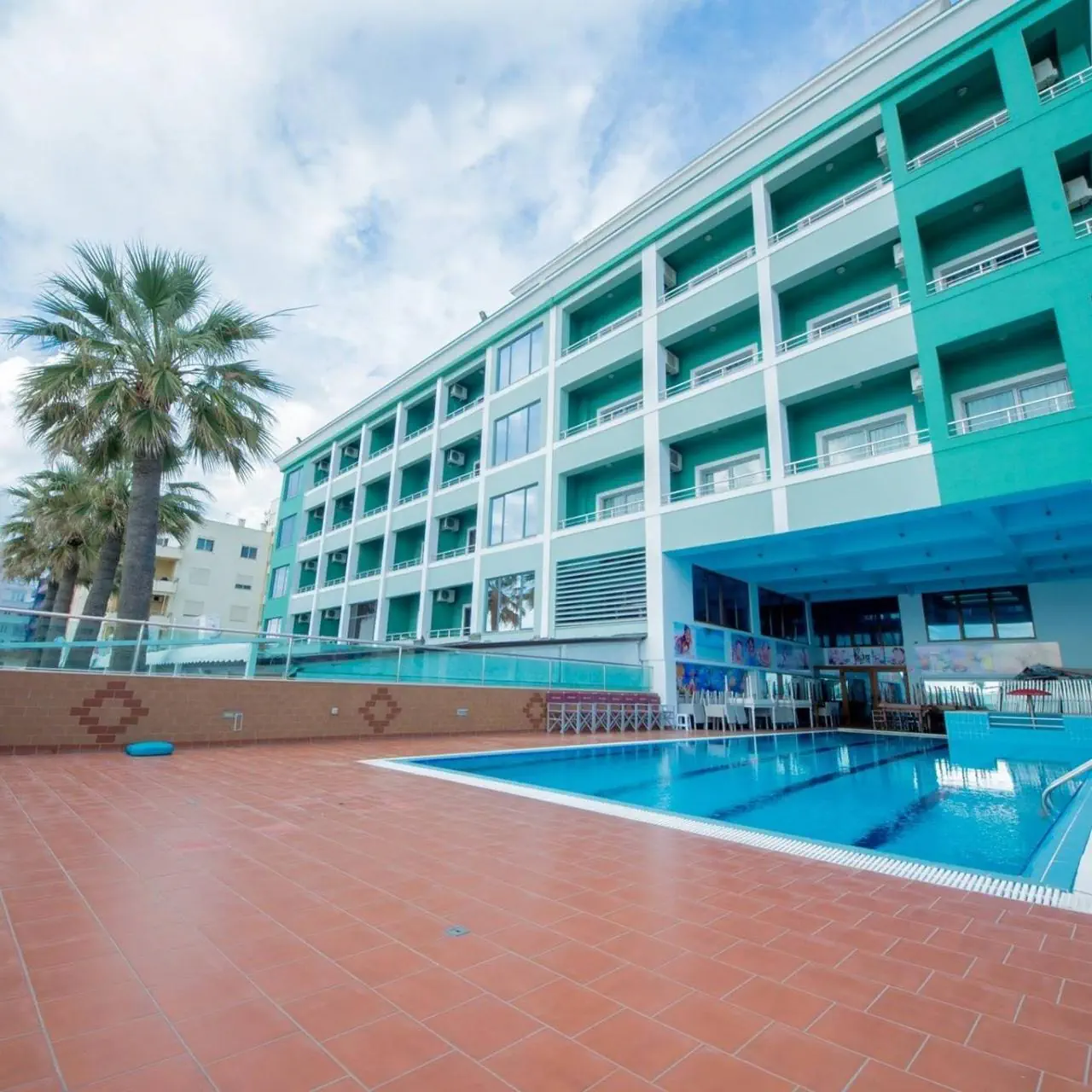 Vivas Hotel & Spa