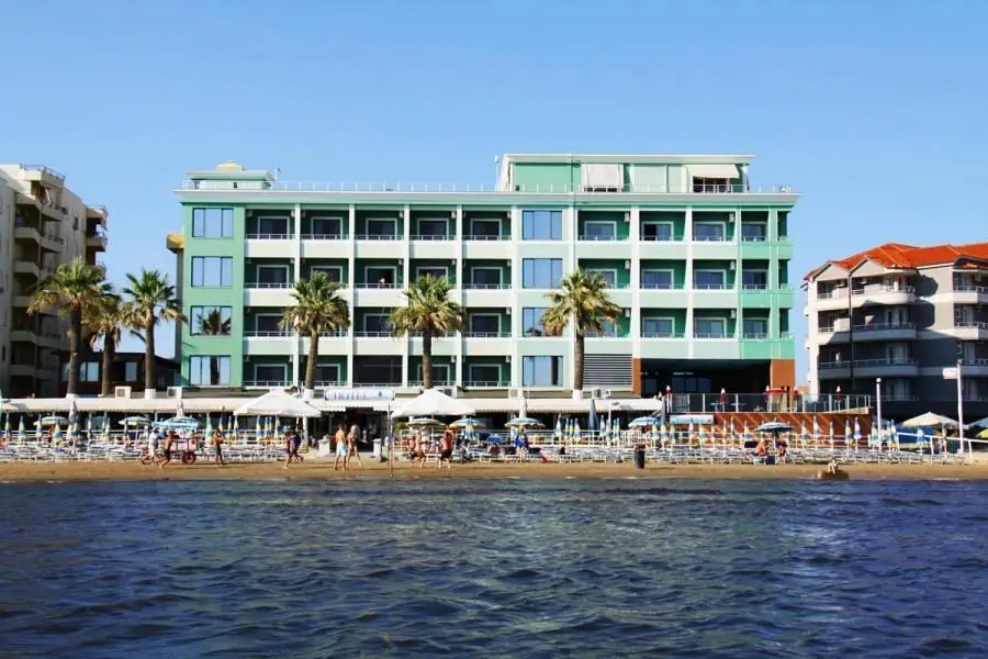 Vivas Hotel & Spa