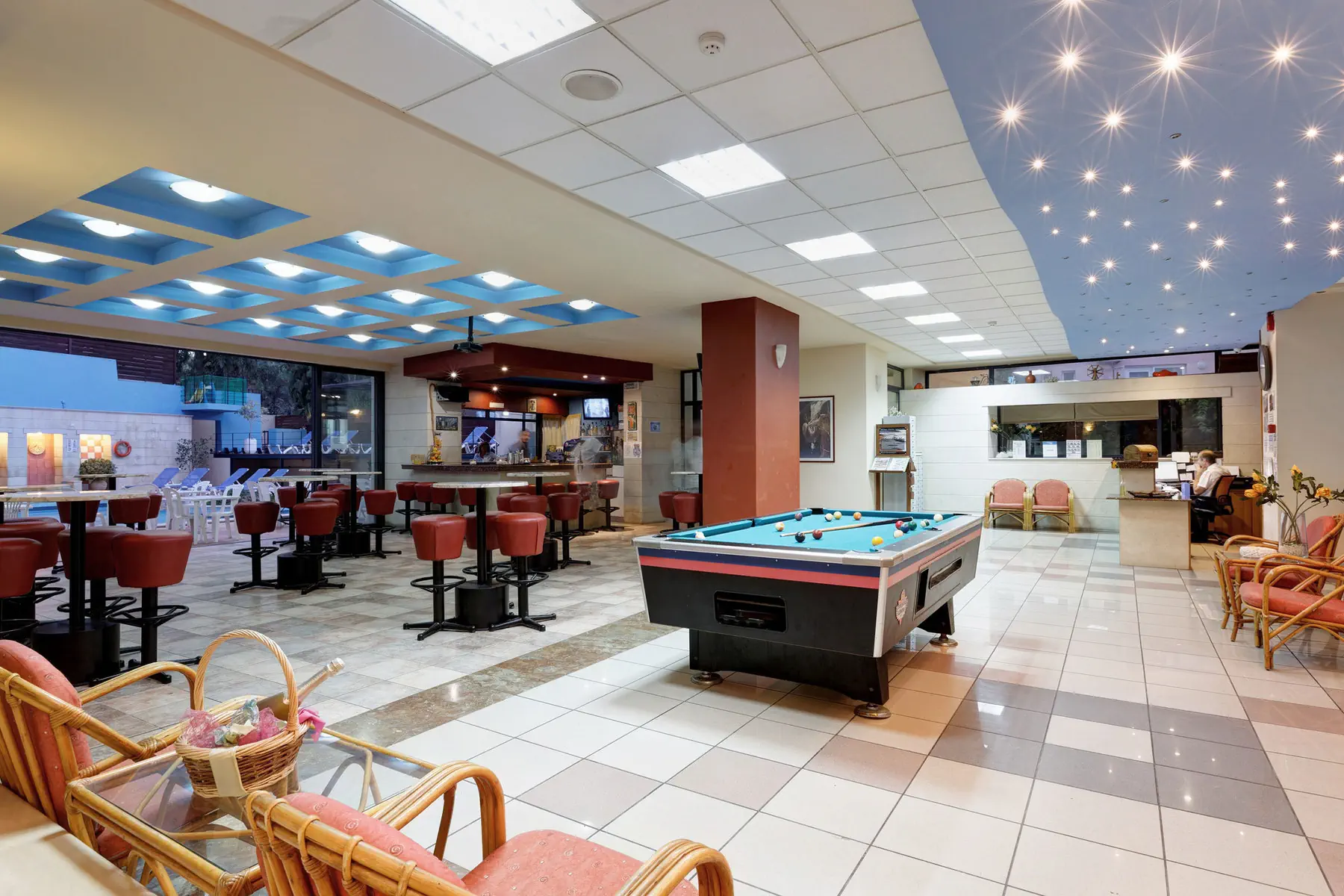 Agrabella Hotel