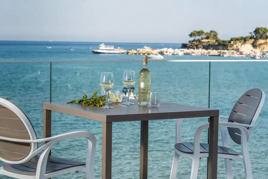 HOTEL DENISE BEACH