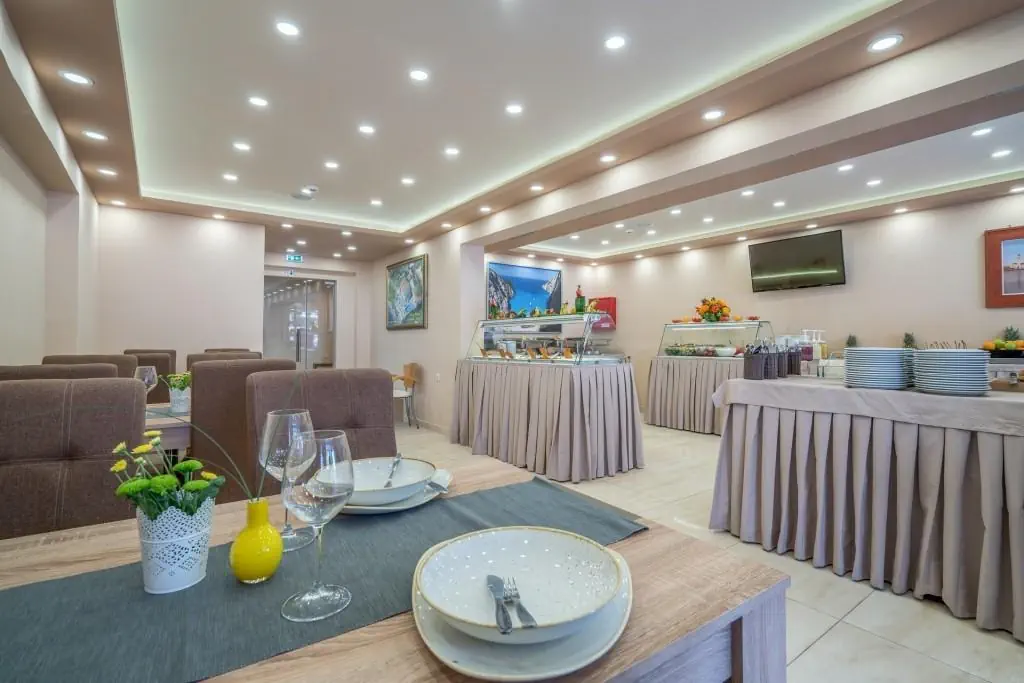 HOTEL DENISE BEACH