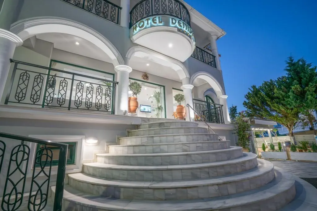 HOTEL DENISE BEACH
