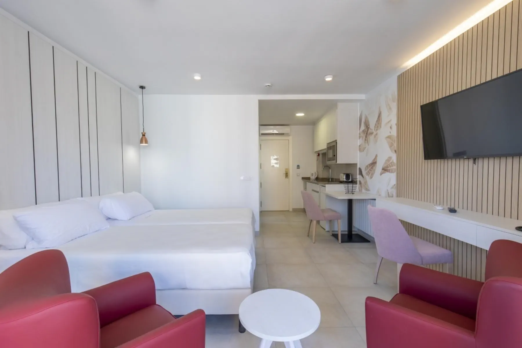 HOTEL BCL Levante Beach Aparthotel