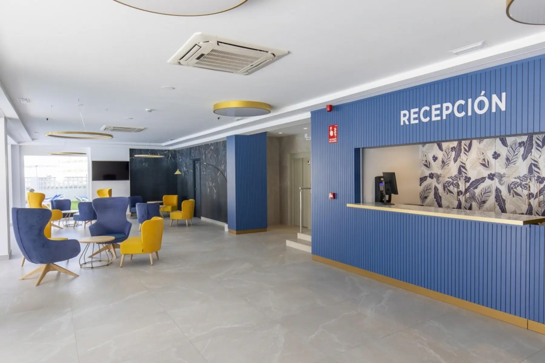 HOTEL BCL Levante Beach Aparthotel