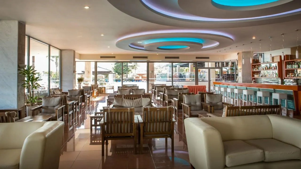 HOTEL Oceanis Beach