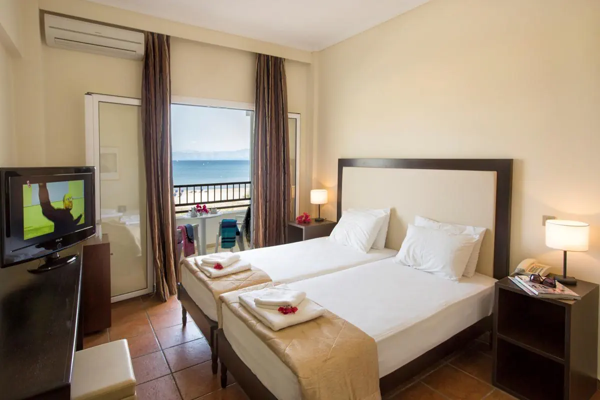 Island Beach Resort (Kavos) - zdjęcie 11