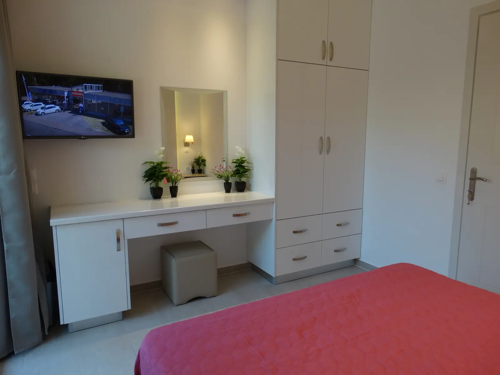 Makis Louvlis Apartments - zdjęcie 5