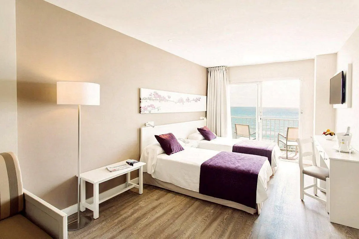 HOTEL Brisa Marina Hotel