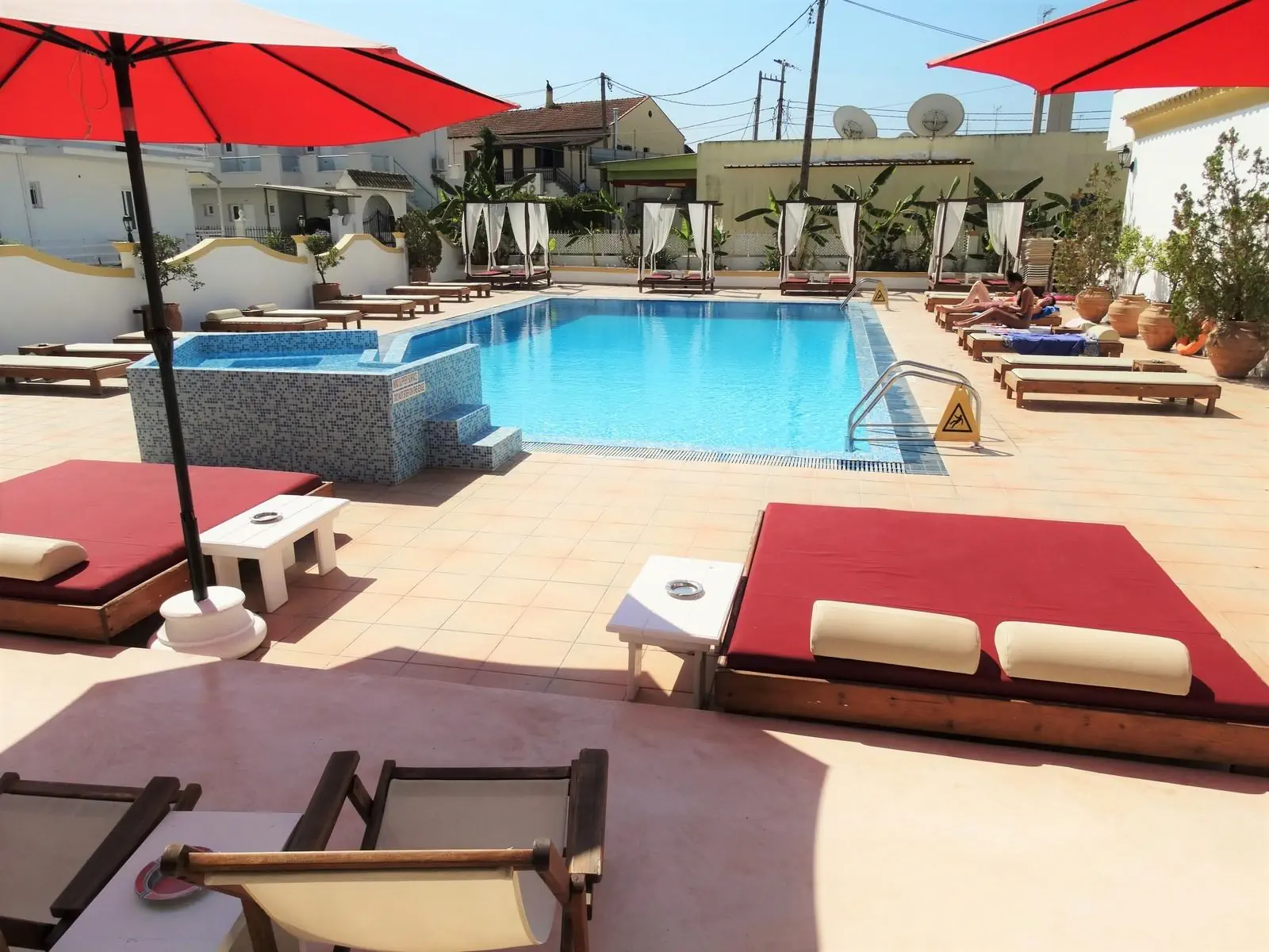 HOTEL Oasis Beach Club