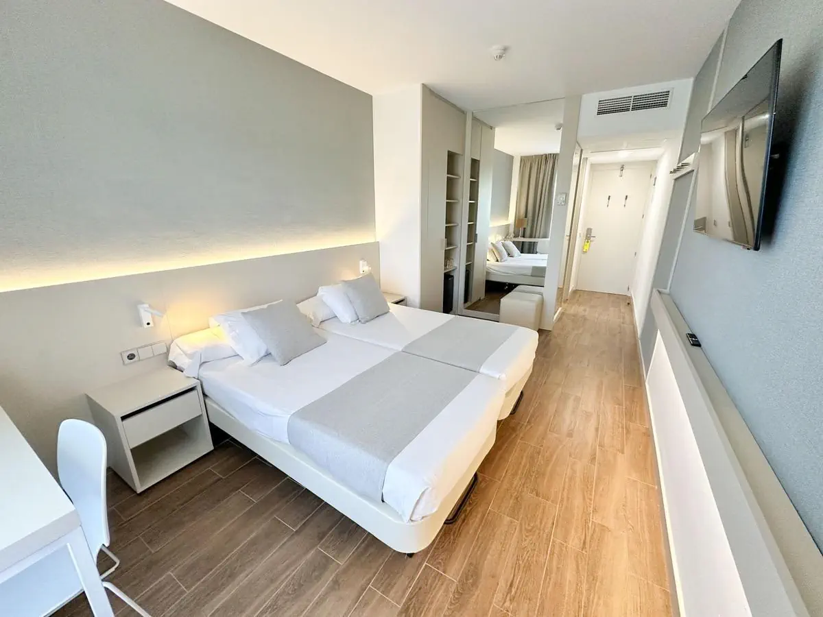 HOTEL Eix Platja Daurada Hotel & SPA