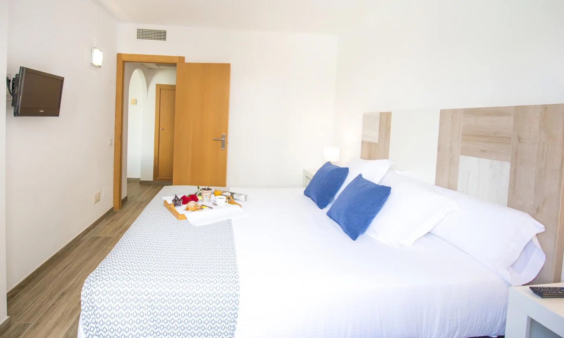 HOTEL FlipFlop Surfing Playa Apartments