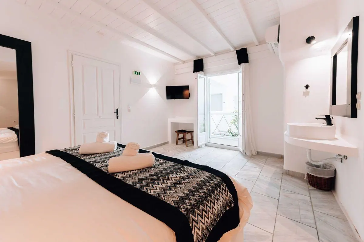 HOTEL MR & MRS WHITE MYKONOS