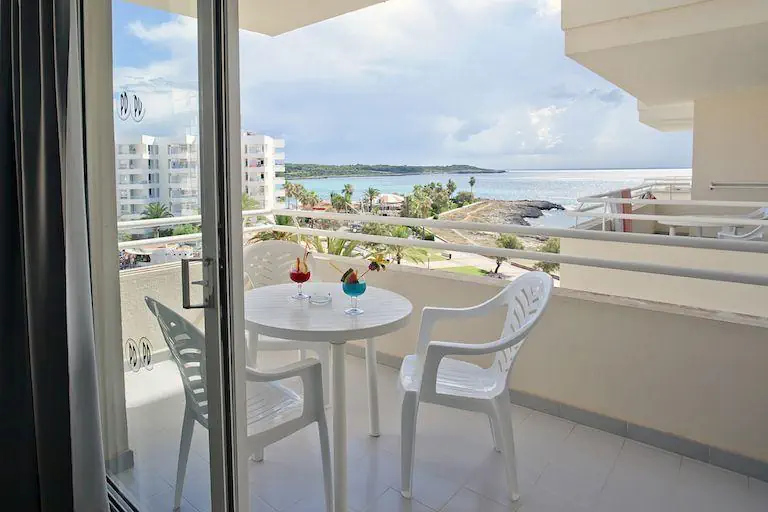HOTEL Playa Dorada - EXIM OL