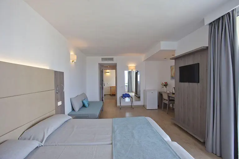 HOTEL Playa Dorada - EXIM OL