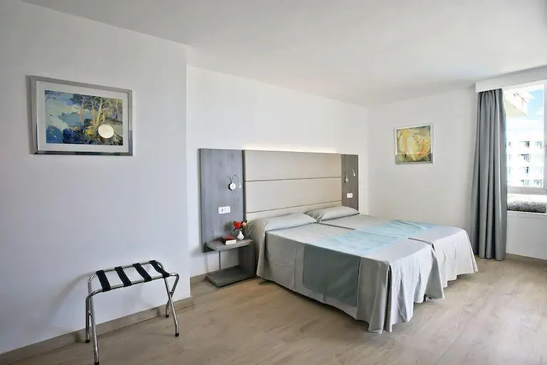 HOTEL Playa Dorada - EXIM OL