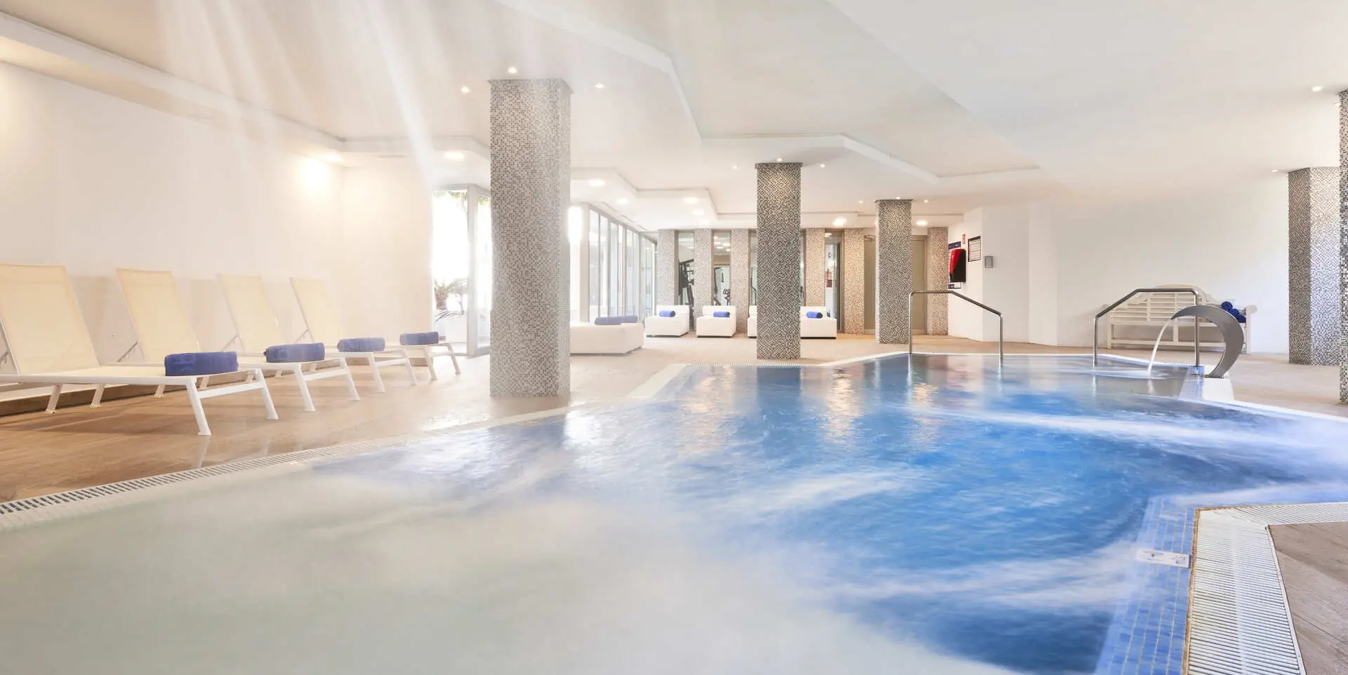 Globales Cala Bona Suites (ex Som Llevant Suites) - zdjęcie 29