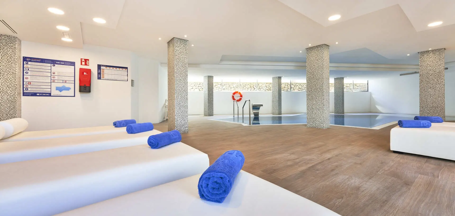 Globales Cala Bona Suites (ex Som Llevant Suites) - zdjęcie 31