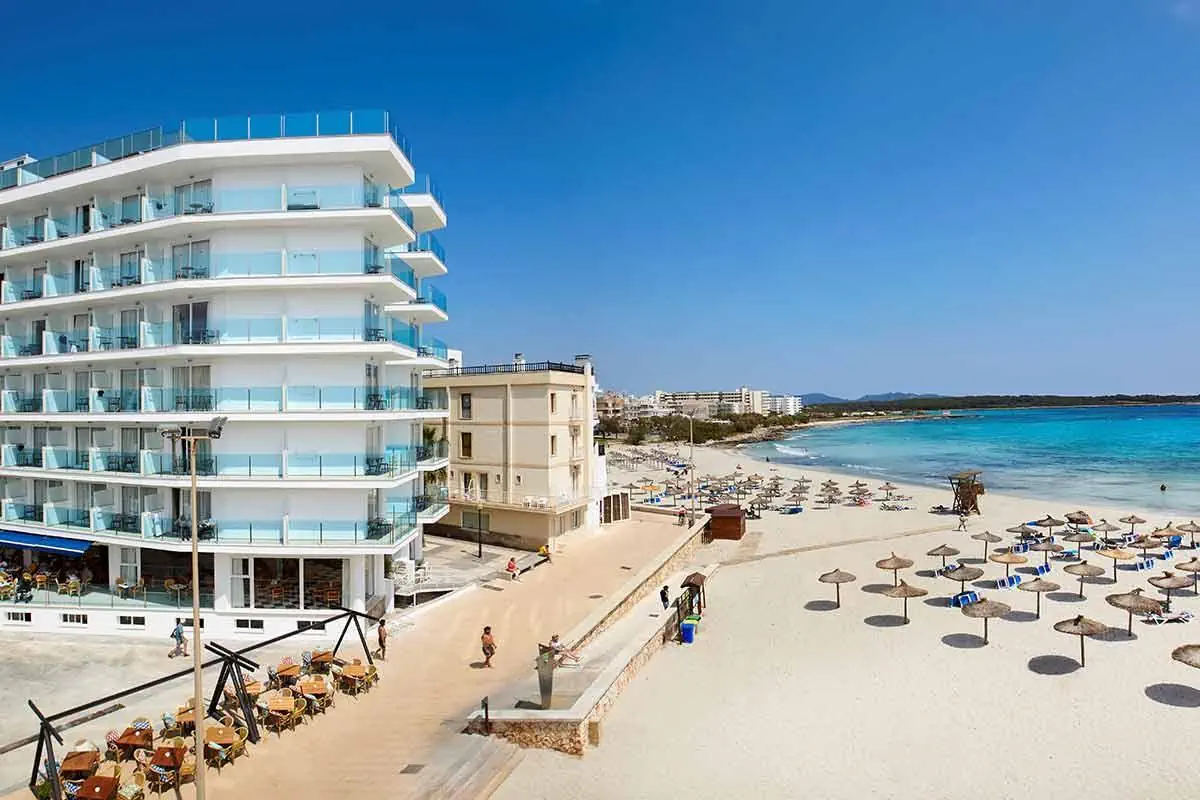 Perla Universal Hotel