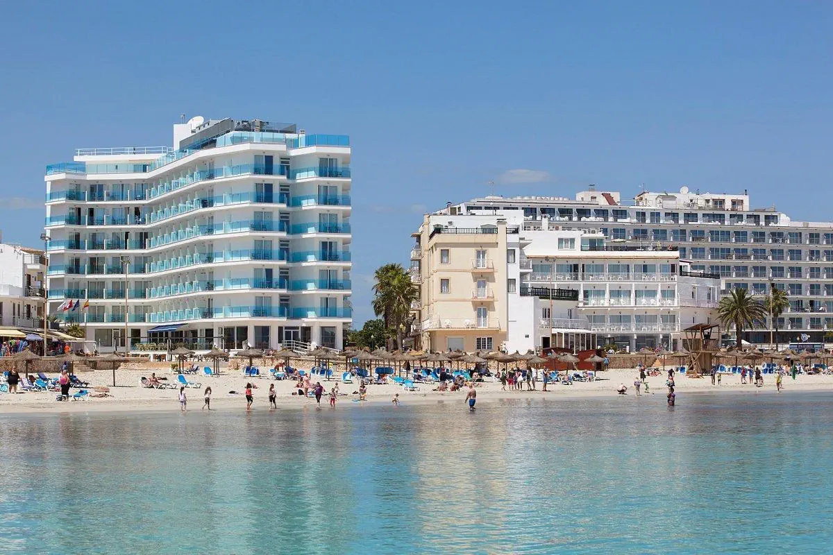 HOTEL Perla Universal Hotel