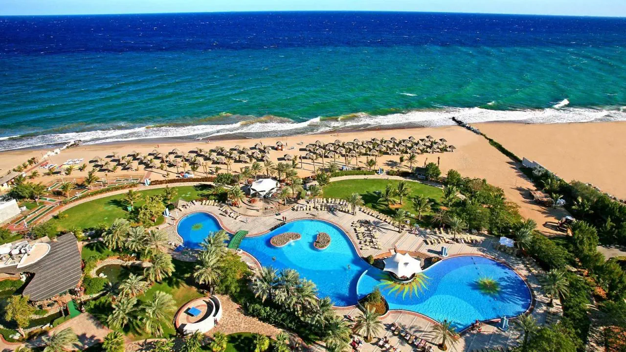HOTEL Le Meridien Al Aqah Beach Resort