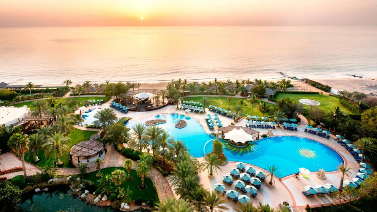 HOTEL Le Meridien Al Aqah Beach Resort