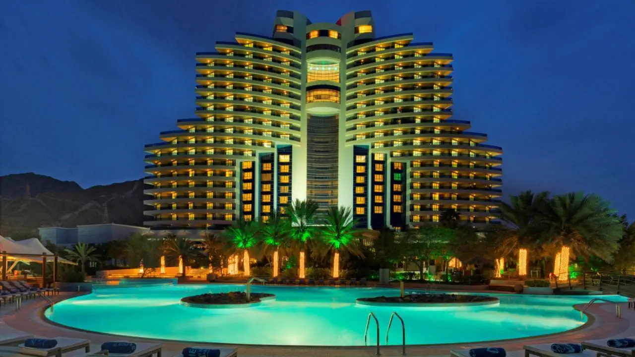 HOTEL Le Meridien Al Aqah Beach Resort