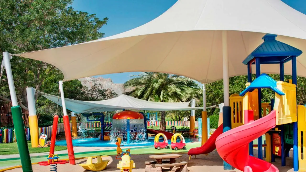 HOTEL Le Meridien Al Aqah Beach Resort