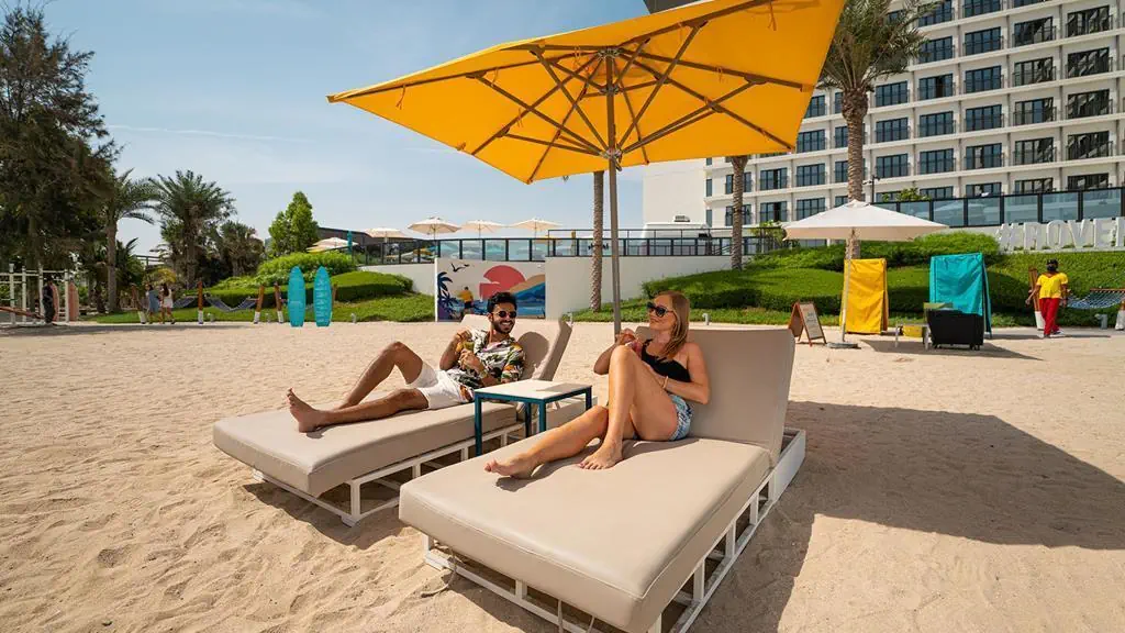 HOTEL Rove Al Marjan Island