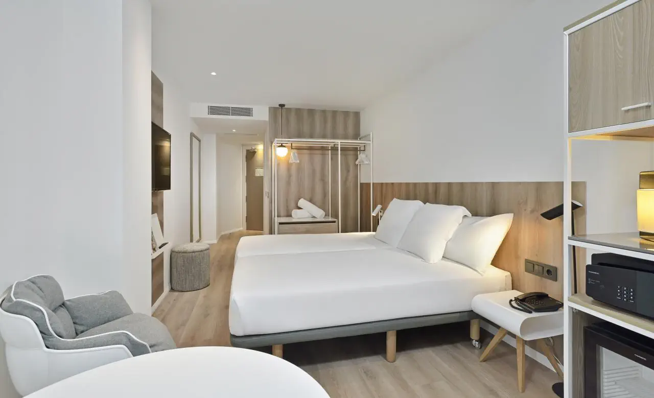 Innside Calvia Beach - zdjęcie 16