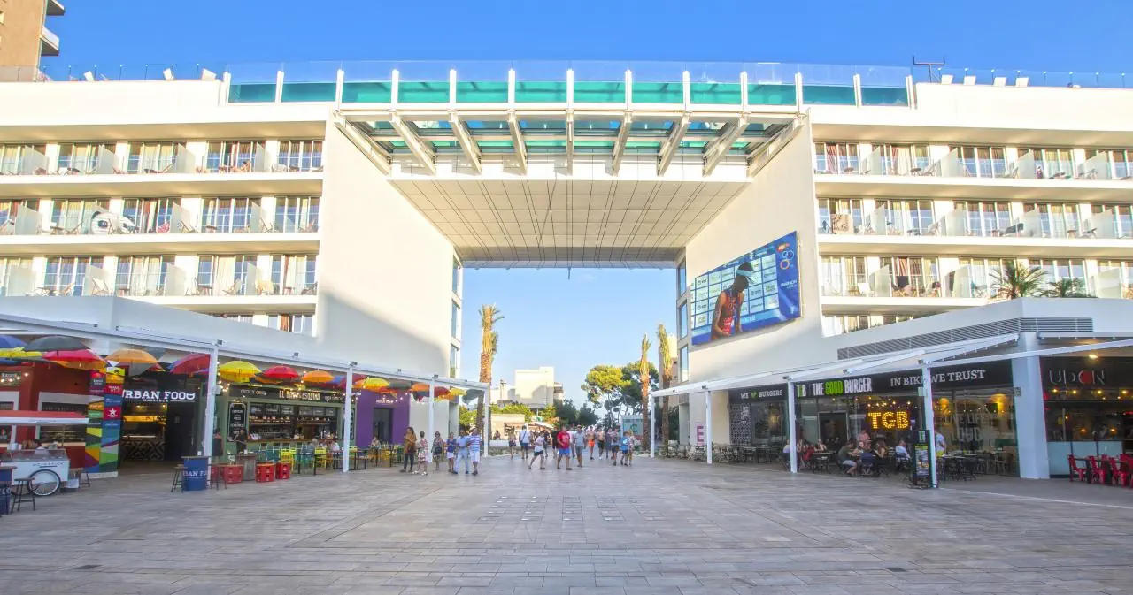 Innside Calvia Beach - zdjęcie 13