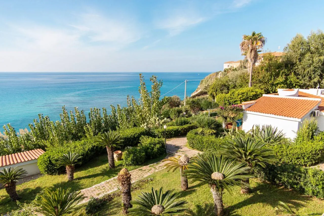 Villaggio Stromboli (Torre Marino) - zdjęcie 12