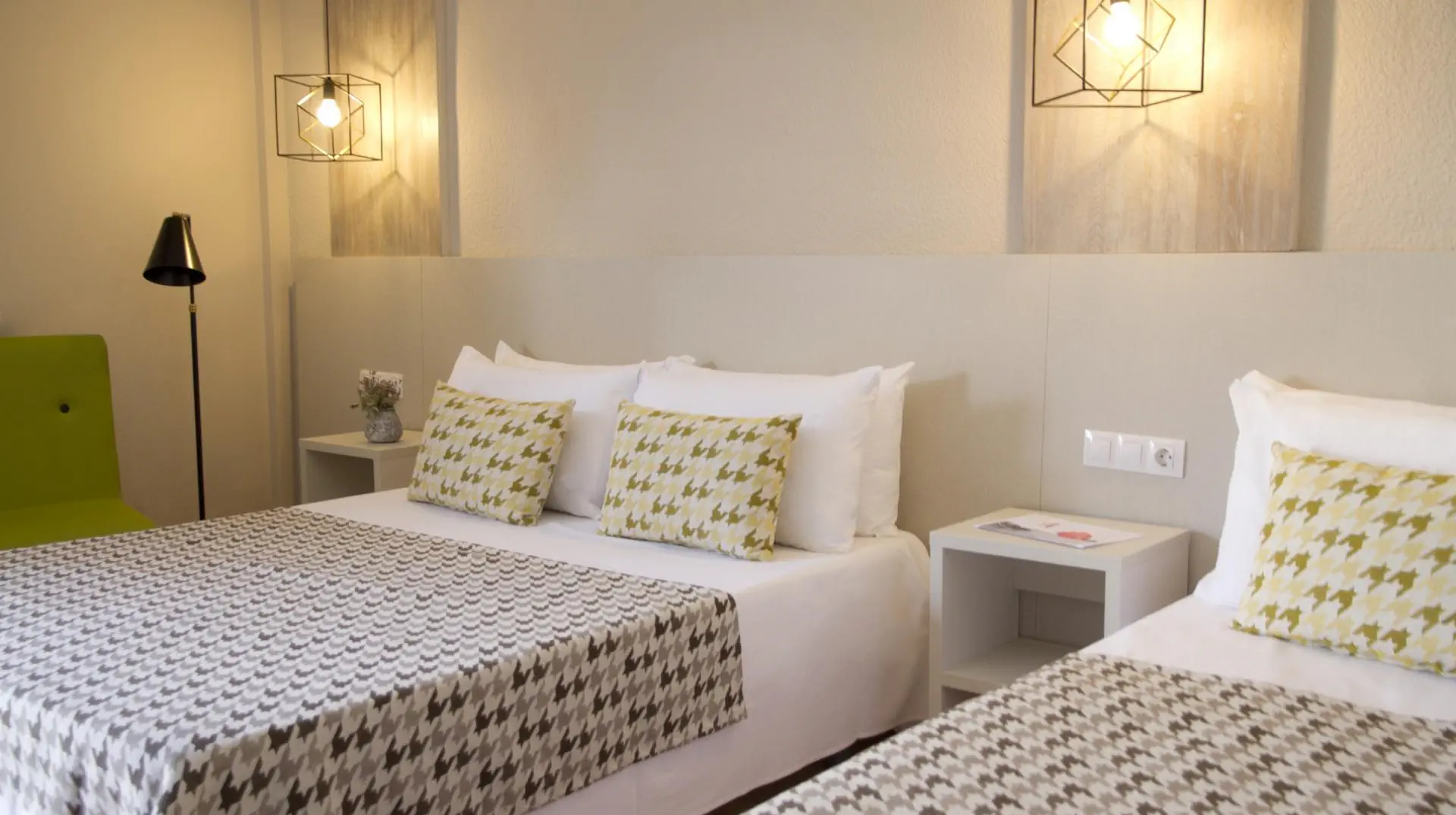 HOTEL ALEGRIA PLAZA PARIS HOTEL ****