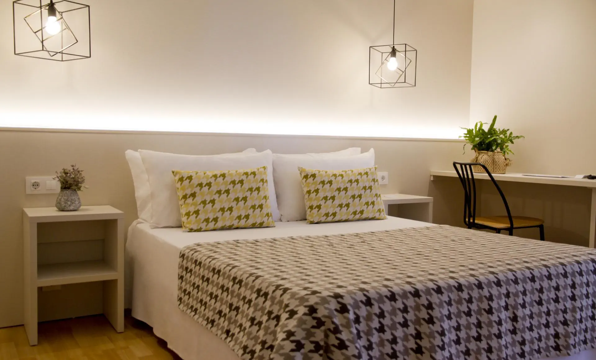 HOTEL ALEGRIA PLAZA PARIS HOTEL ****