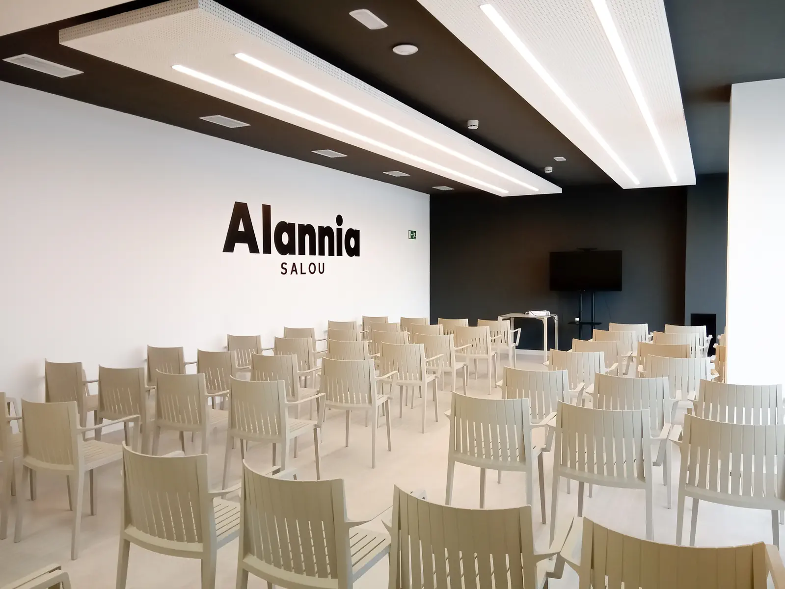 Alannia Salou - zdjęcie 18