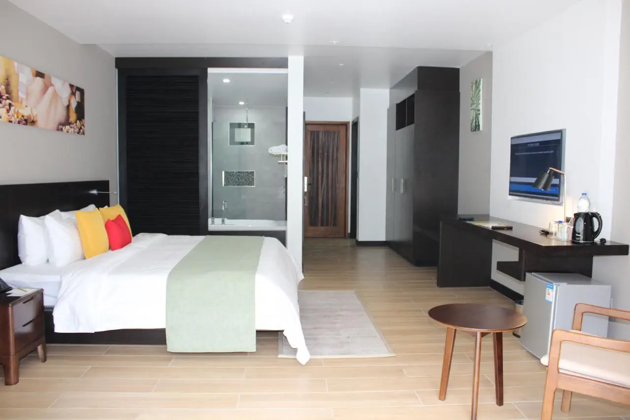 HOTEL Crystals Beach Resort Belle Mare - by Radisson