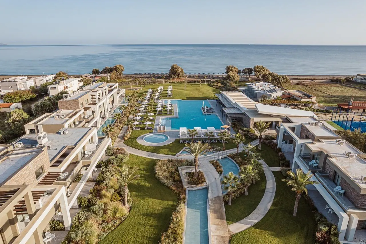 Myrion Beach Resort - zdjęcie 2