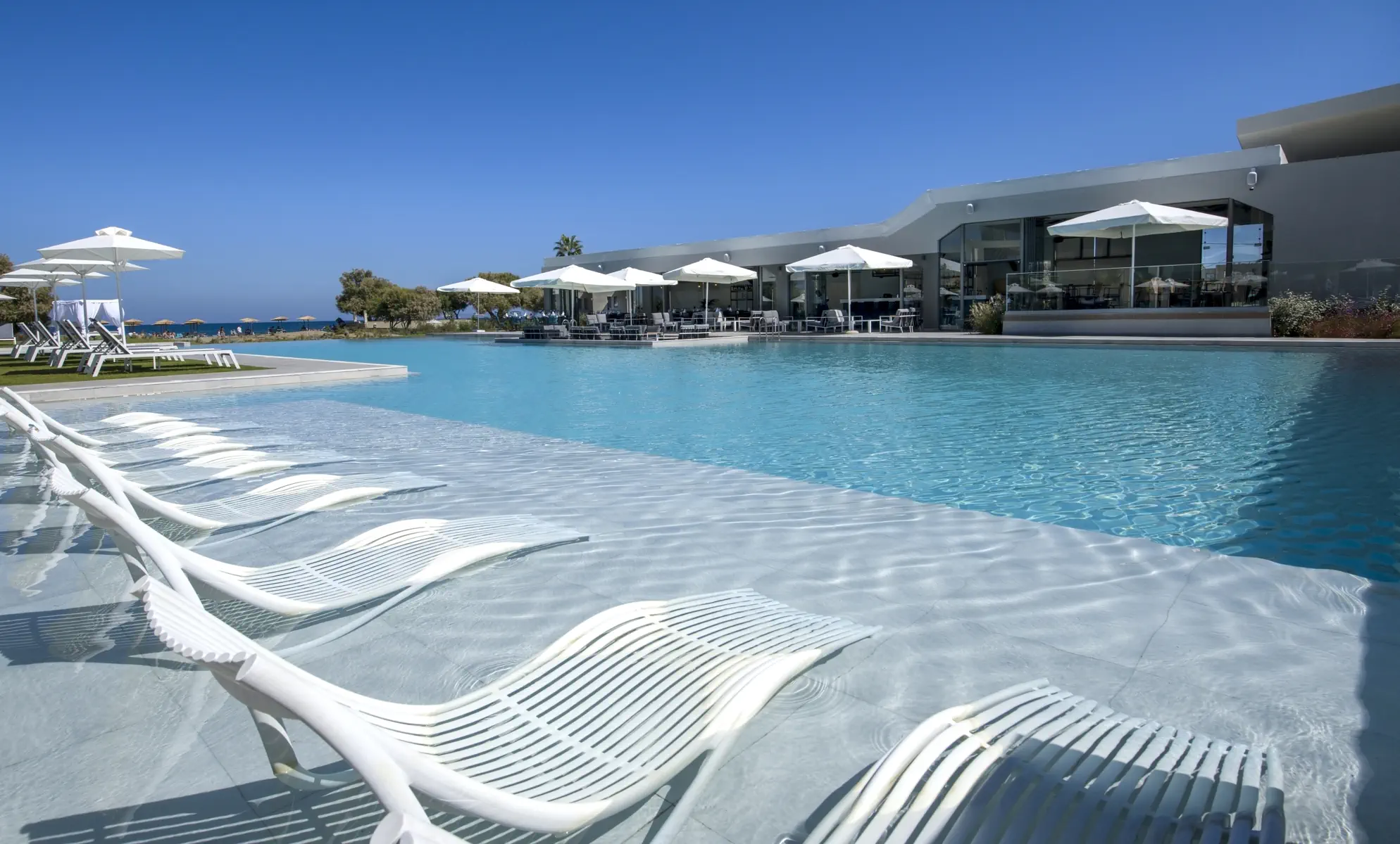 Myrion Beach Resort - zdjęcie 8