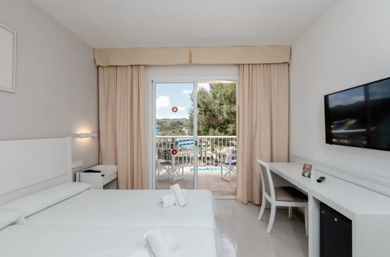Club Aguamarina (Arenal D'en Castell) - zdjęcie 20