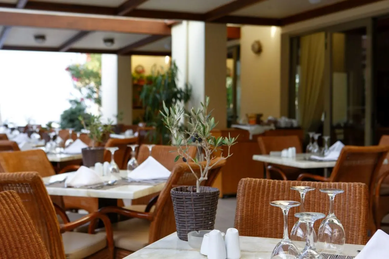 Giannoulis Santa Marina Plaza - zdjęcie 9